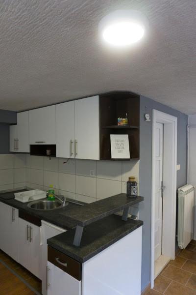 Apartments Ena トレビニエ エクステリア 写真